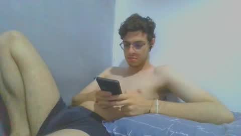 andres129494 online show from 11-17-25, 02:17