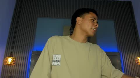 Snapshot of andres1_8 chatting on 05-13-26, 04:10 IM ANDRES online show from 05-13-26, 04:10