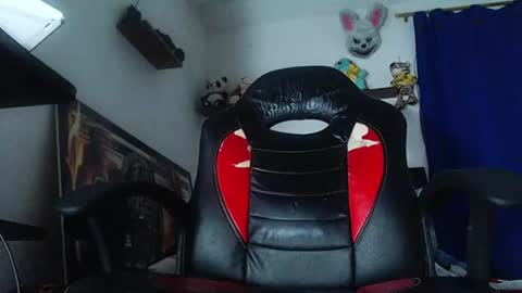 Snapshot of andres_cond chatting on 06-19-26, 12:59 Andrs o online show from 06-19-26, 12:59