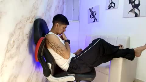 andres_stud online show from 11-13-25, 06:01
