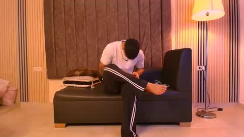 Snapshot of andres_stud chatting on 07-12-26, 03:19 andres_stud online show from 07-12-26, 03:19