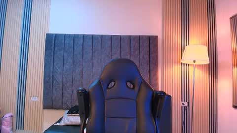 Snapshot of andres_stud chatting on 07-15-26, 05:02 andres_stud online show from 07-15-26, 05:02
