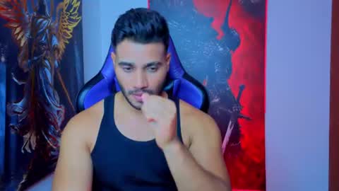 Snapshot of andresfiit chatting on 07-13-26, 03:31 Andres online show from 07-13-26, 03:31