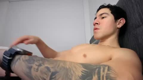 Snapshot of andresjuan92 chatting on 07-31-26, 04:12 onlyfanscallmegotter online show from 07-31-26, 04:12