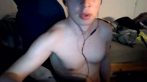 Snapshot of andresse_lat chatting on 07-17-26, 05:03 andresse_lat online show from 07-17-26, 05:03