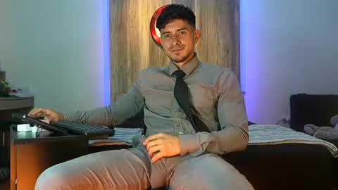 Andrew online show from 10-31-25, 03:07