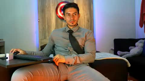 Andrew online show from 03-08-26, 06:50