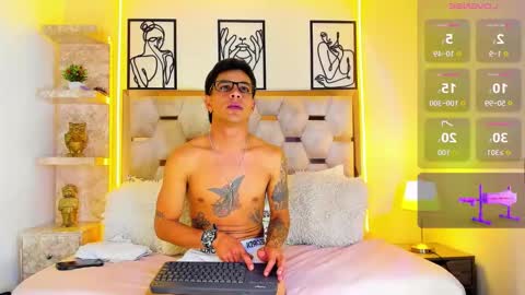 Snapshot of andrew_haalls chatting on 10-28-25, 05:04 andrew_haalls online show from 10-28-25, 05:04