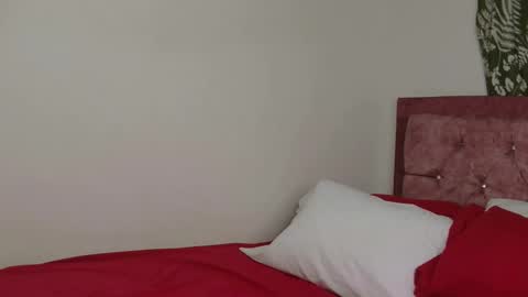 Snapshot of andrew_restrepo chatting on 11-02-25, 02:36 andrew restrepo online show from 11-02-25, 02:36