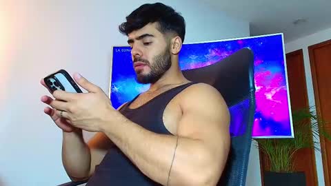 ANDREW WEST online show from 03-11-25, 04:43