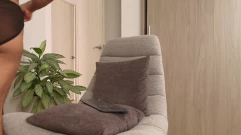 ANDREW WEST online show from 04-18-26, 07:58