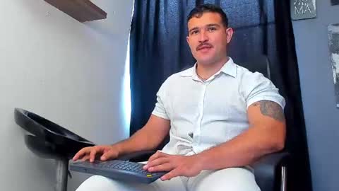 Andrew Diaz online show from 07-12-26, 09:39