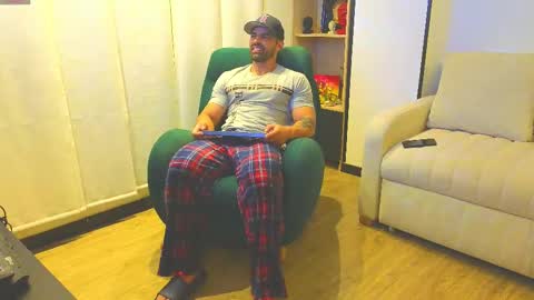 Andrew online show from 02-14-25, 01:34