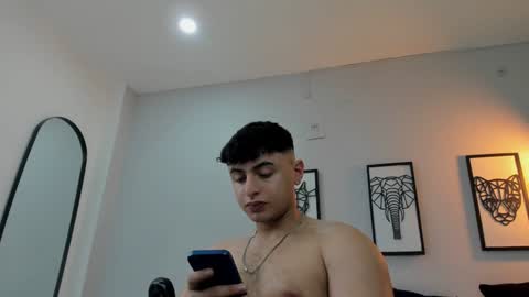 Andrewlamar21 online show from 01-25-25, 05:19