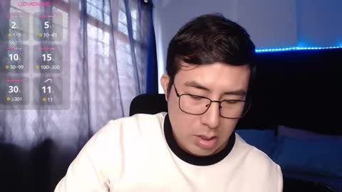 Snapshot of andrewmhilton_ chatting on 03-19-26, 05:28 andrewmhilton_ online show from 03-19-26, 05:28