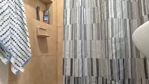 andrewo42601 online show from 11-12-25, 10:09