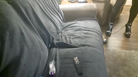 andrewo4277 online show from 02-17-25, 02:20