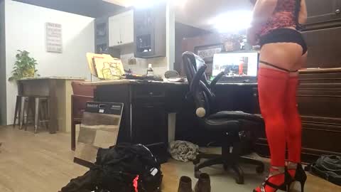 andrewo4277 online show from 02-20-25, 12:19