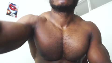 Snapshot of andrewoconnor__ chatting on 01-11-25, 11:46 Andrew Oconnor online show from 01-11-25, 11:46