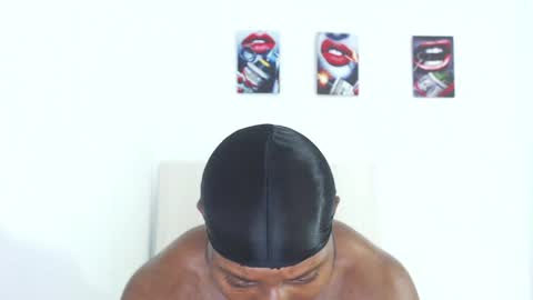 Snapshot of andrewoconnor__ chatting on 05-31-26, 05:31 Andrew Oconnor online show from 05-31-26, 05:31