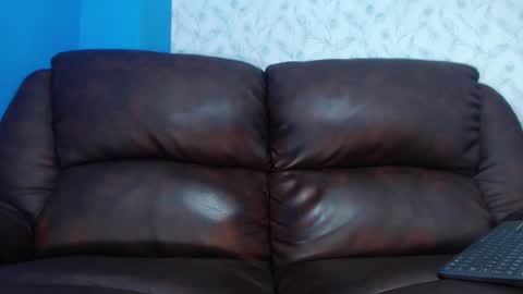 Snapshot of andreww_whitee chatting on 12-21-24, 03:36 AndreW White online show from 12-21-24, 03:36