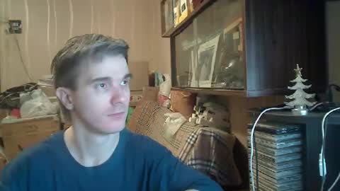 Andrey    Andrei     online show from 01-12-26, 08:03