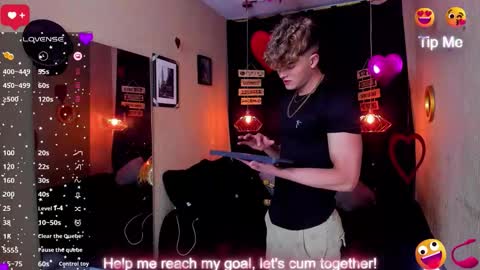 Snapshot of andrius_24 chatting on 02-11-26, 01:43 online show from 02-11-26, 01:43