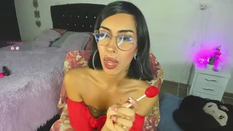 Snapshot of andromedashine chatting on 06-14-26, 02:35 vero paez online show from 06-14-26, 02:35
