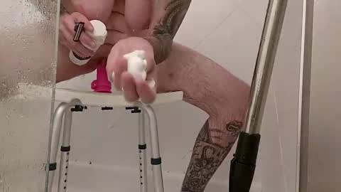 Snapshot of androxkade chatting on 10-29-25, 06:26 androxkade online show from 10-29-25, 06:26