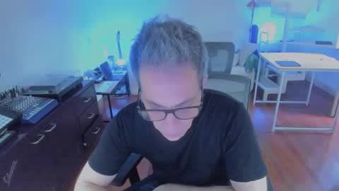 Andrew online show from 11-18-25, 06:45