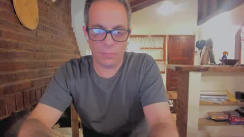 Andrew online show from 02-13-26, 01:01