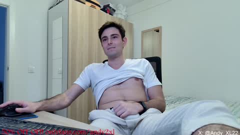 Snapshot of andy2xl chatting on 02-01-25, 04:11 Andy Piper online show from 02-01-25, 04:11