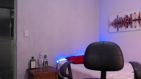 ANDY online show from 01-12-25, 03:25