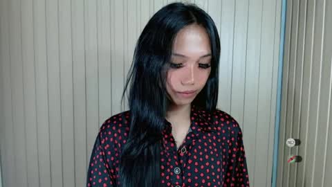 Snapshot of andy_coco chatting on 06-18-26, 10:36 Kisha online show from 06-18-26, 10:36