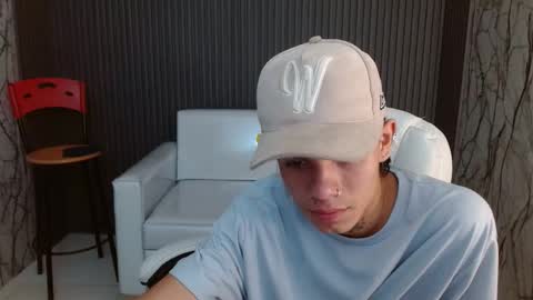 andy_dan1 online show from 10-23-25, 03:33