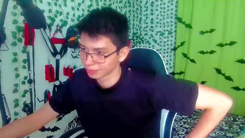 Andy Gray online show from 11-03-25, 04:19