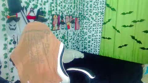 Andy Gray online show from 11-19-25, 05:02