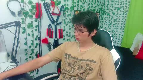 Andy Gray online show from 02-08-26, 03:59