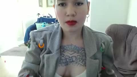 Snapshot of andy_rock_ chatting on 09-21-25, 05:25 andy online show from 09-21-25, 05:25