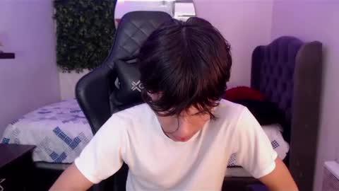 Snapshot of andyanddant chatting on 03-06-25, 01:14 andyanddant online show from 03-06-25, 01:14