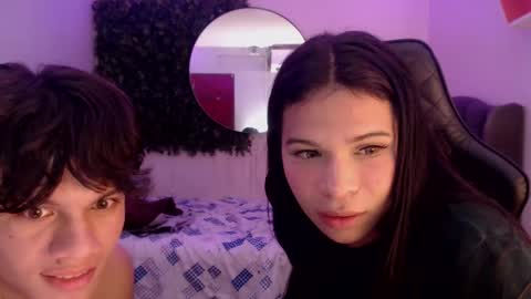 Snapshot of andyanddant chatting on 03-10-25, 02:50 andyanddant online show from 03-10-25, 02:50