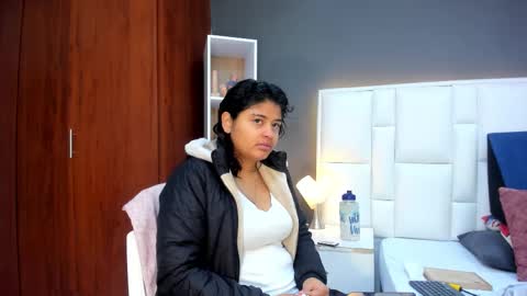 Snapshot of andyel2017 chatting on 02-19-26, 12:01 Andy D online show from 02-19-26, 12:01