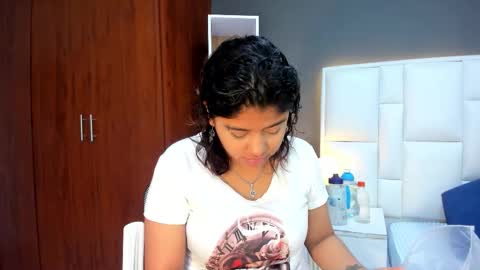 Snapshot of andyel2017 chatting on 03-02-26, 12:45 Andy D online show from 03-02-26, 12:45