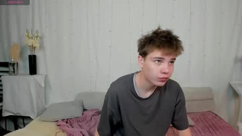 Mandy and Andy online show from 11-14-25, 07:45