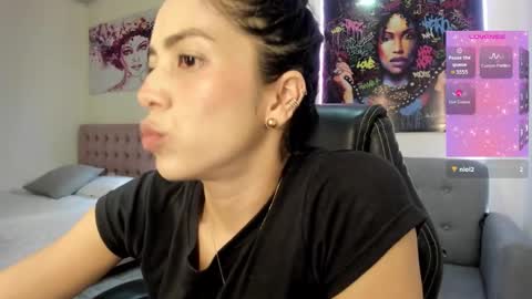 Andrea online show from 11-21-25, 09:02