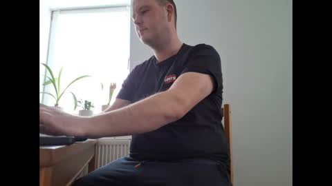 ShortyfromS online show from 02-14-25, 09:24