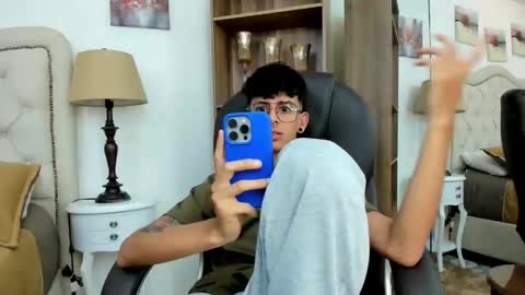 andyxibrat online show from 05-15-26, 06:59