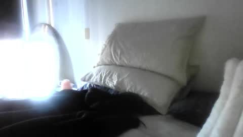 Snapshot of andyyyyyy35 chatting on 09-10-25, 11:27 andyyyyyy35 online show from 09-10-25, 11:27