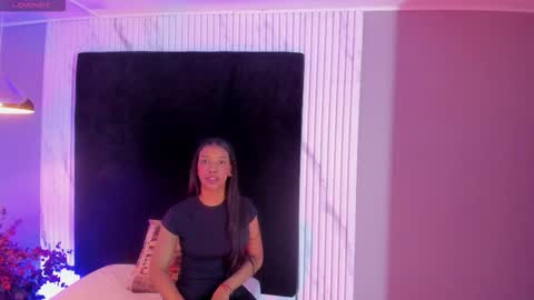 ANEE SAVAL online show from 10-18-25, 11:33