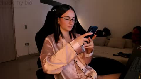      online show from 02-21-25, 03:45